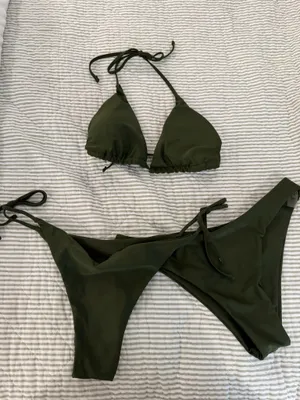 Never worn SHEIN bikini sets Green Size M thumbnail 1