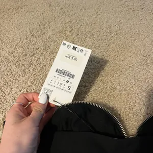 ZARA Black strapless zipper top never worn thumbnail 8