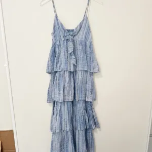SAYLOR Jameela Midi Dress in Indigo‎ size Large Tiered thumbnail 2