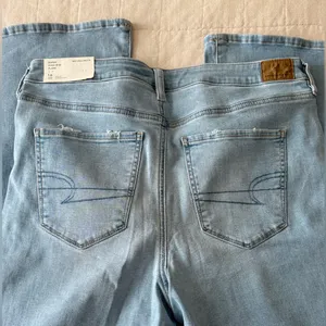 Women’s American Eagle Jeans thumbnail 9