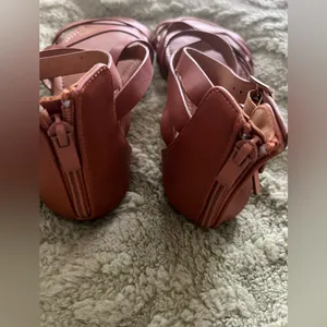 Glaze Strappy Sandals thumbnail 5