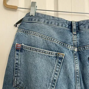 BDG Distressed Jeans. Size W29 thumbnail 3