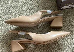 NEW Franco Sarto Racer Pumps Short Heels Sling backs Nude Size 8 NIB thumbnail 10