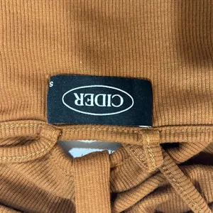 Cider Brown Ribbed Cutout Crop Top Size Small Minimalist Y2K Stretch thumbnail 3