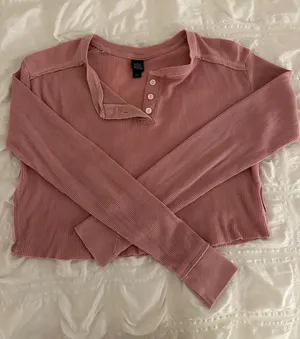 Wild Fable Long Sleeve Top thumbnail 1