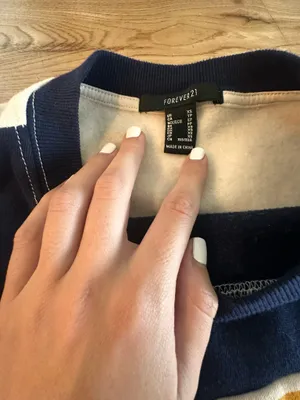 Forever 21 Fleece Crewneck thumbnail 4