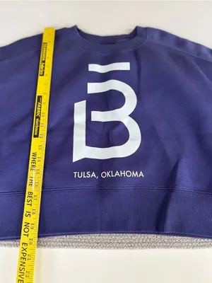 District Purple Cropped Boxy Crewneck Sweatshirt w Tulsa Oklahoma Graphic XL thumbnail 6