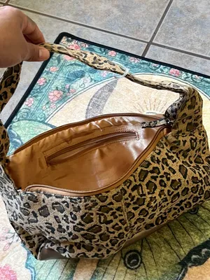Leopard Print Shoulder Bag thumbnail 6