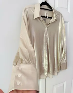 Anthropologie Liquid Shine Buttondown Shirt, Size LP thumbnail 8