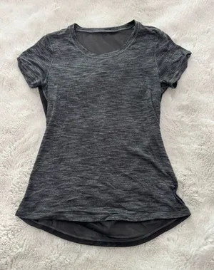 lululemon athletica Women's Heather Charcoal Short Sleeve Tee thumbnail 1