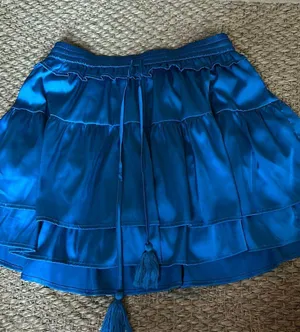 Pants Store Skirt thumbnail 1