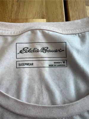 Eddie Bauer Sleepwear Pajama Set Women’s Medium Pink Short Sleeve Top & Shorts thumbnail 3