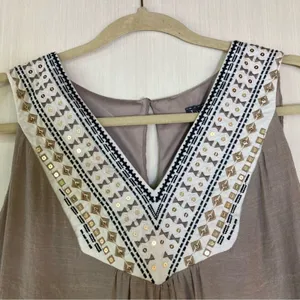 Luxology Taupe Sleeveless Embroidered Sequin V-Neck Shift‎ Dress Y7365114 thumbnail 2