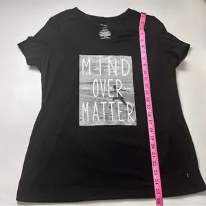 Danskin Now Women’s Short Sleeve Black Graphic V-neck Athletic Workout Tee Sz L thumbnail 3