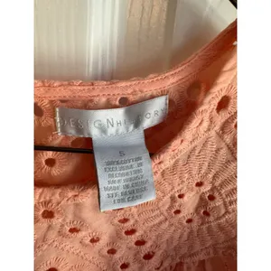 Ruffle Sleeve Top NWOT‎ Size 4 thumbnail 2