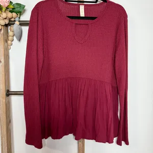 Altard State Long Sleeve Burgundy Waffle‎ Knit Top Size Large thumbnail 2