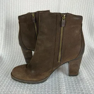 Timberland Boots Womens 8.5 Brown Leather Waterproof Block Heels‎ Zip Up Ankle thumbnail 8
