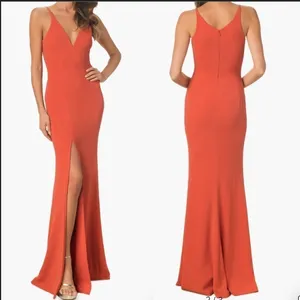 Dress The Population Iris v neck Slit Crepe maxi Gown in orange Size XL thumbnail 2