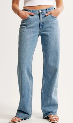 Abercrombie & Fitch Low Rise Baggy Jean Medium With Raw Hem thumbnail 1