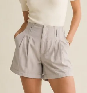 Abercrombie & Fitch High Waisted Pleated Shorts Size S Beige Preppy Quiet Luxury thumbnail 1