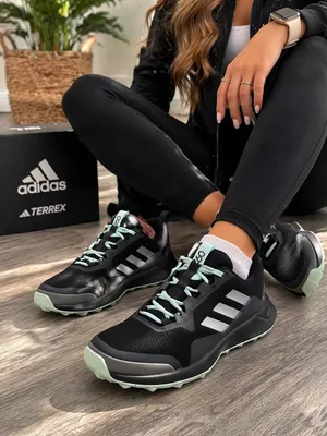 Adidas TERREX CMTK 260 Trail Running Shoes Black Green Women’s 8 Hiking Sneakers thumbnail 1