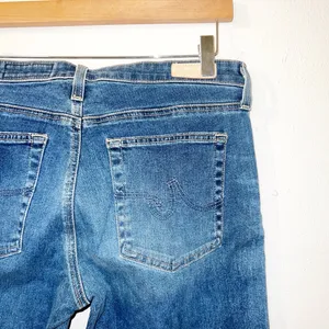 Ag-ed denim Adriano goldschmied the Harper essential straight medium wash jeans thumbnail 7