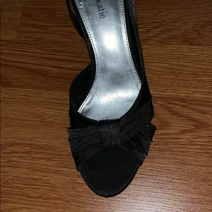 Kelly & Katie satin heel thumbnail 3