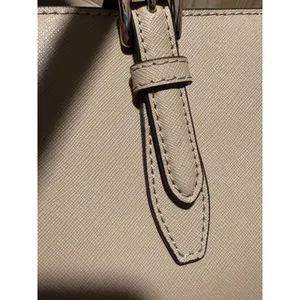 Michael‎ Kors Voyager Tote Womens Large Beige Saffiano Leather Shoulder Bag thumbnail 6