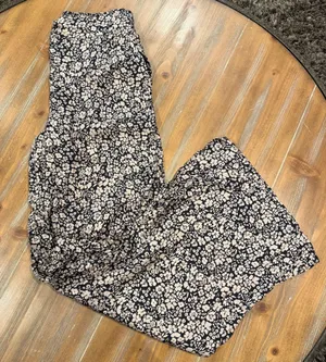 BODEN Sand Black Floral Wide Leg High Rise Elastic Flowy Pants Women US 6 UK 10 thumbnail 1