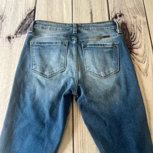 KanCan Leslie Fringe Hem Distressed Mid Rise Skinny Jeans thumbnail 8