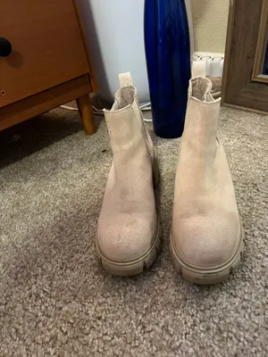 Chelsea Boots / Booties thumbnail 2