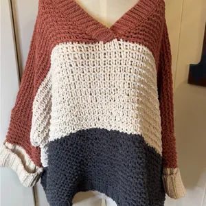 POL V-Neck Sweater in Rust, Cream, and Charcoal oversize chenille feel Sz S thumbnail 1