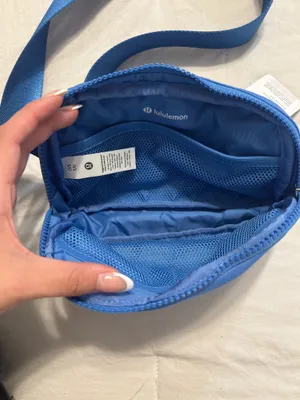 Lululemon Belt Everywhere Bag thumbnail 3