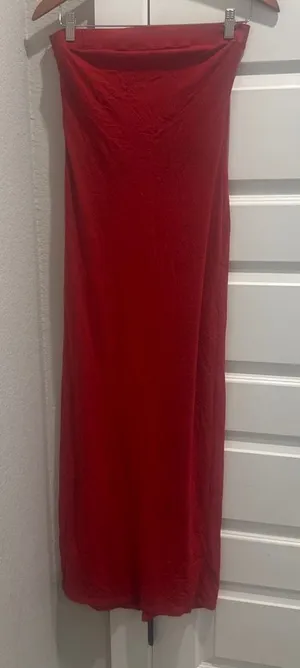 Red maxi dress with a boho vibe Size M thumbnail 1