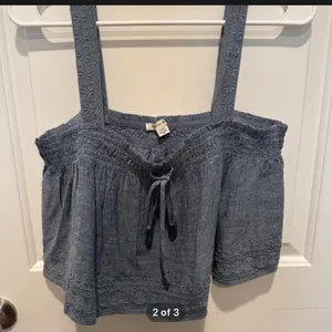 NWT AMERICAN EAGLE BlUE CROP TANK TOP thumbnail 2