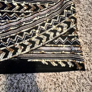 GB Womens‎ Black Gold Silver Sequin Geometric Chevron Wrap Mini Skirt Medium thumbnail 4