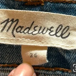 Madewell High-Rise Denim Shorts Button Fly Cut Off Raw Hem Size 26. thumbnail 7