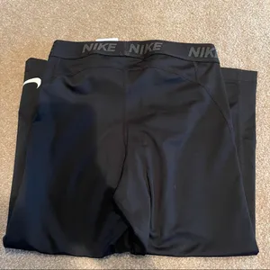 Nike Dri-Fit 3/4 Length Black Leggings thumbnail 4
