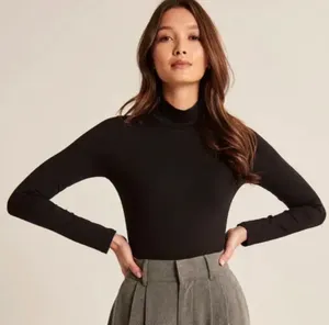 Abercrombie & Fitch  thumbnail 2