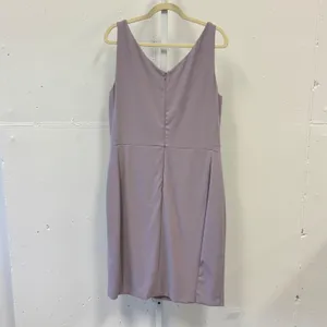 White House Black Market Lavender V-Neck Sheath Dress Size 16 Sleeveless Stretch thumbnail 2
