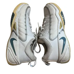 Nike Air Zoom Women’s Size 7 White Sneakers Laced y2k 90's Chunky Seinfeld thumbnail 2