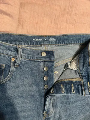 Old Navy Mid-Rise Slouchy Straight Jeans thumbnail 3