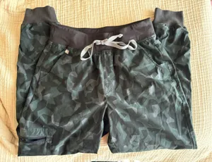 Camo FIGS Scrub Pants thumbnail 1
