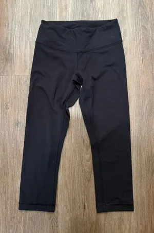 Lululemon Wunder Under‎ Crop Black Athletic Yoga Leggings Womens Size 4 Solid thumbnail 1