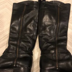 Tory Burch Aaden Black Leather Riding Boots Size 6 Silver Logo Tall Knee High thumbnail 5