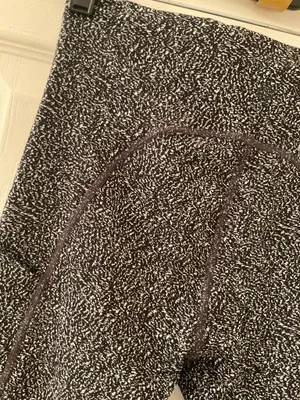 Athleta Leggings Black Small Women’s High-Rise 23" Salutation Stash Pockets thumbnail 7