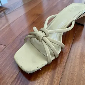 ZARA Beige Strappy Kitten Heels thumbnail 7
