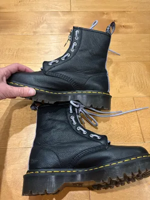 Dr.Martens 1460 ZIP HEART VIRGINIA SATIN LUX LACE UP BOOTS black sz 7 thumbnail 7