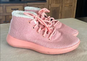 Allbirds Women's‎ Pink High-Top Shoes Sherpa thumbnail 1