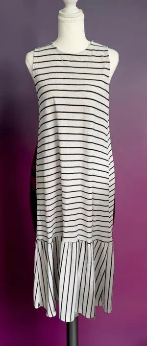 MARFINNO White Black Maxi Dress Size Medium thumbnail 1